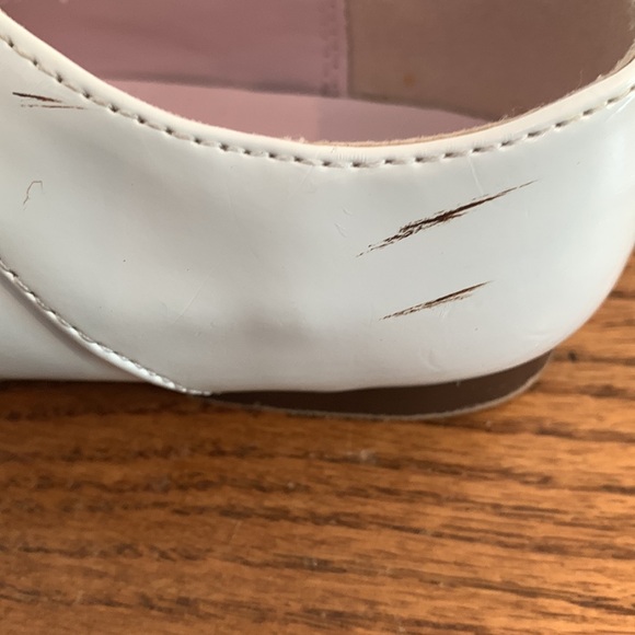 4 pair toddler girls size 8 shoes - Picture 12 of 16